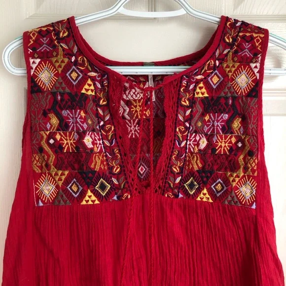 Free People Lohri Red Embroidered bohemian tank top with key hole tie tassels - Picture 3 of 7